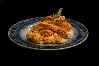 Crispy de pui  + garnitura la alegere