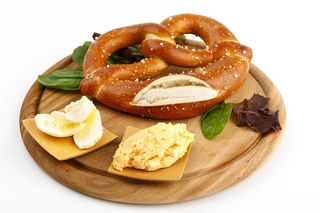 Brezel burro e fonduta