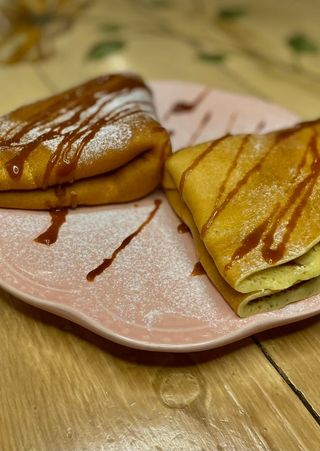 კრეპები ხაჭოთი და ქიშმიშით