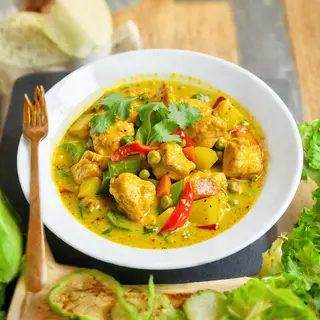 Kurczak curry żółty