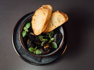 Мідії à la Bisque