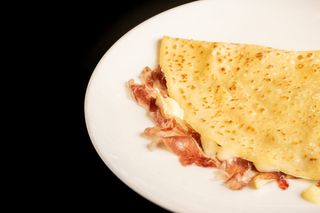 Crep de jamón ibérico y brie