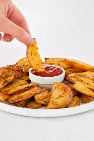 Menú 7(Plato Grande Bravas De Gajo)