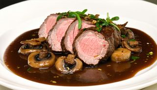 Свинско бонфиле с манатарки