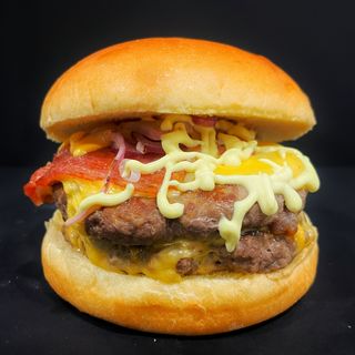 Doble Bacon Cheese Burger