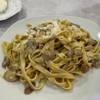Tagliatelle Con Funghi