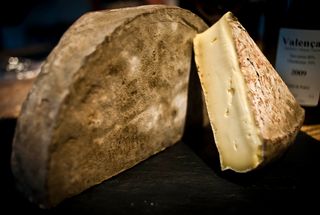 Saint Nectaire Fermier DO 220 Gr Aprox