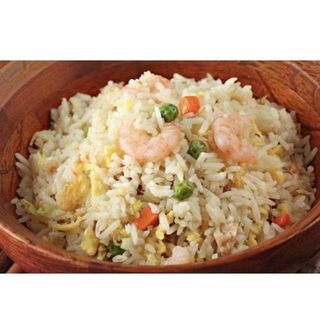 22. Arroz Frito Tres Delicias Con Gambas