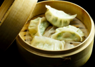 Ravioli di gamberi con verdure 6 pezzi