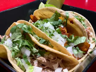 Paquete 2.  Orden Tacos de Carnitas