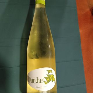 Mundus leve branco 75cl