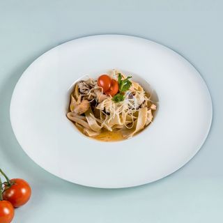Тальятелле с морепродуктами (350г)