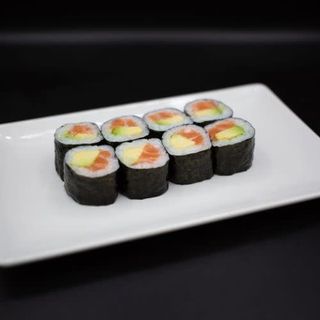 Maki Salmón Y Aguacate (8 Pza.)