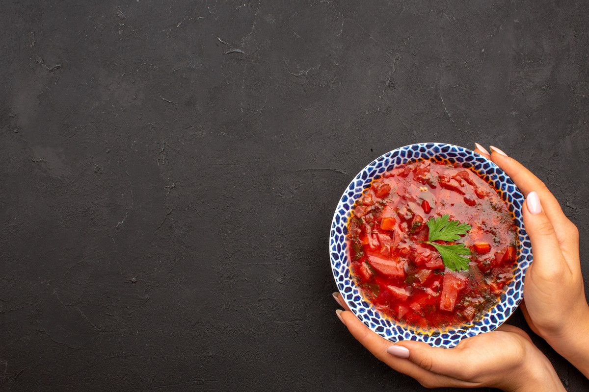 ración carne con tomate
