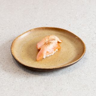 Nigiri De Salmón Flameado (2 Uds.)
