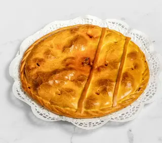 Empanada de cecina y queso de cabra