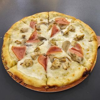 Pizza Alfredo