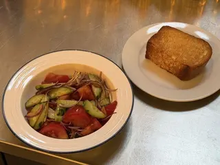 Салат овочевий