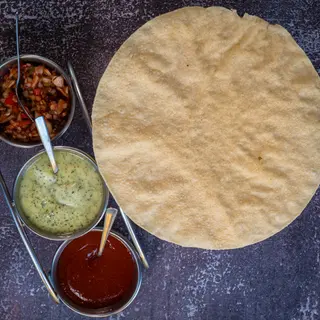 Papadoms And Sauces