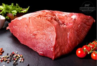 Meso Juneći but bez kosti 100 gr