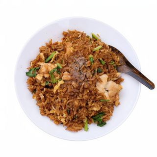 Pollo y cordero con arroz