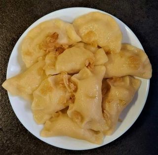 Pierogi z ziemniakami 9 szt