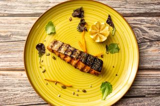 File de somon la plita