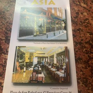 Tostadas de gambas con sésamo  