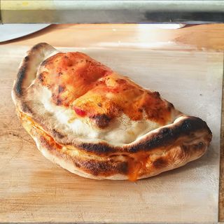 Pizza Calzone