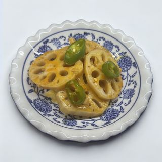 26. Radice di loto marinata