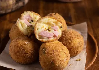 Crocchè Mortadella e pistacchio