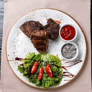 Стейк медальоны из говядины