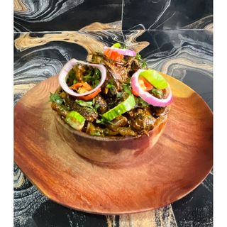 Matching Ground And Piom Piom