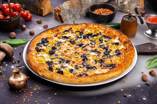 COMBO PIZZA MAIS E OLIVE + 1 PEPSI DOZA 250 ml