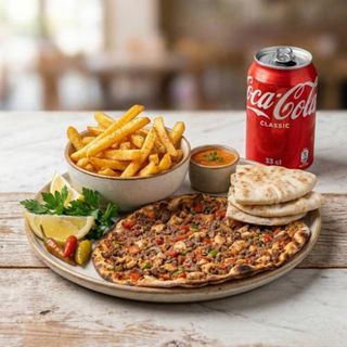 Menú Lahmacun De Pollo