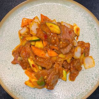 79. Ternera Al Estilo Gongbao(picante)