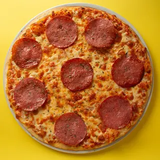 Pizza Tomate Y Salami (32 cm.)