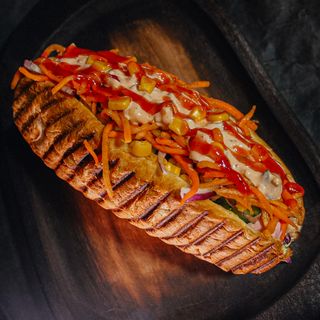 Хот-дог з 2-ма кабаносами (420г)