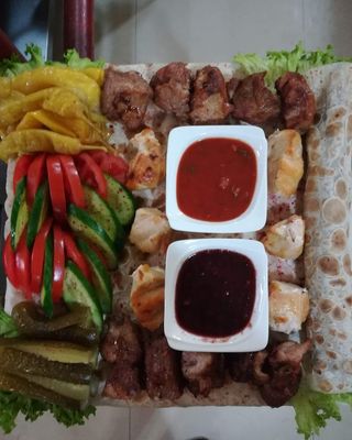 მწვადის ასორტი