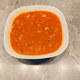 Zupa pomidorowa z makaronem