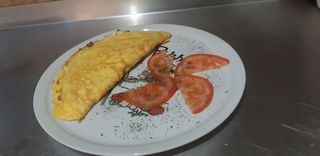 Omlet sa pilećim prsima 300 gr