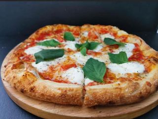 Pizza Uluwatu (32 Cm.)