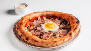 AIOLI BREAKKIEPIZZA