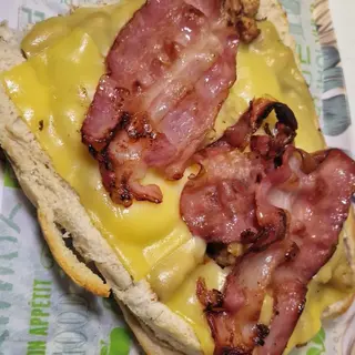 Pepito de Carne, bacón y queso 15cm