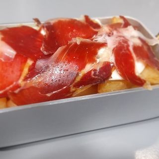 Huevos Rotos Con Jamón Iberico
