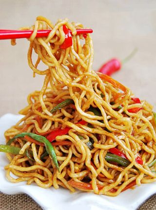 Spaghetti con verdure 蔬菜面