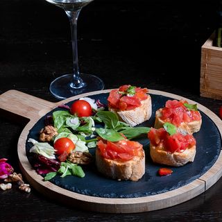 Bruschetta con pomodoro