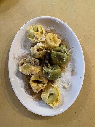 agnolotti di magro al burro e salvia