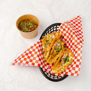 Quesatacos de Birria