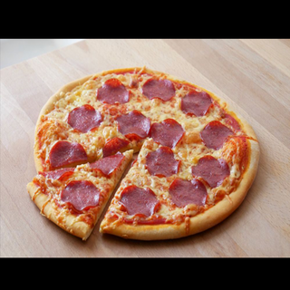 Pizza De Salami (27cm, 30, 36cm)